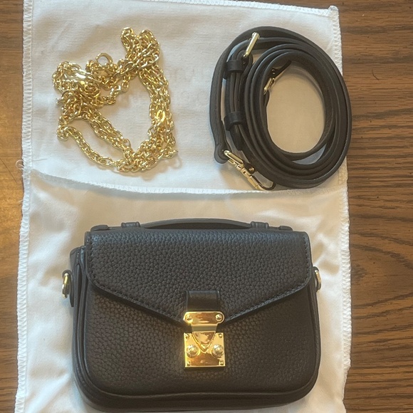 NWOT Dress Up Your Purse Micro Paris 15 in Black Leather with Gold Hardware - Picture 3 of 9